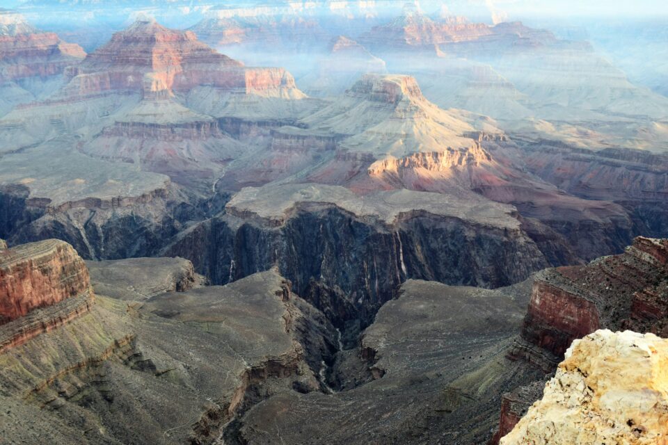 Wschód słońca nad Grand Canyon