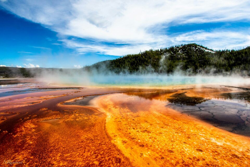 Źródła geotermalne w Parku Yellowstone